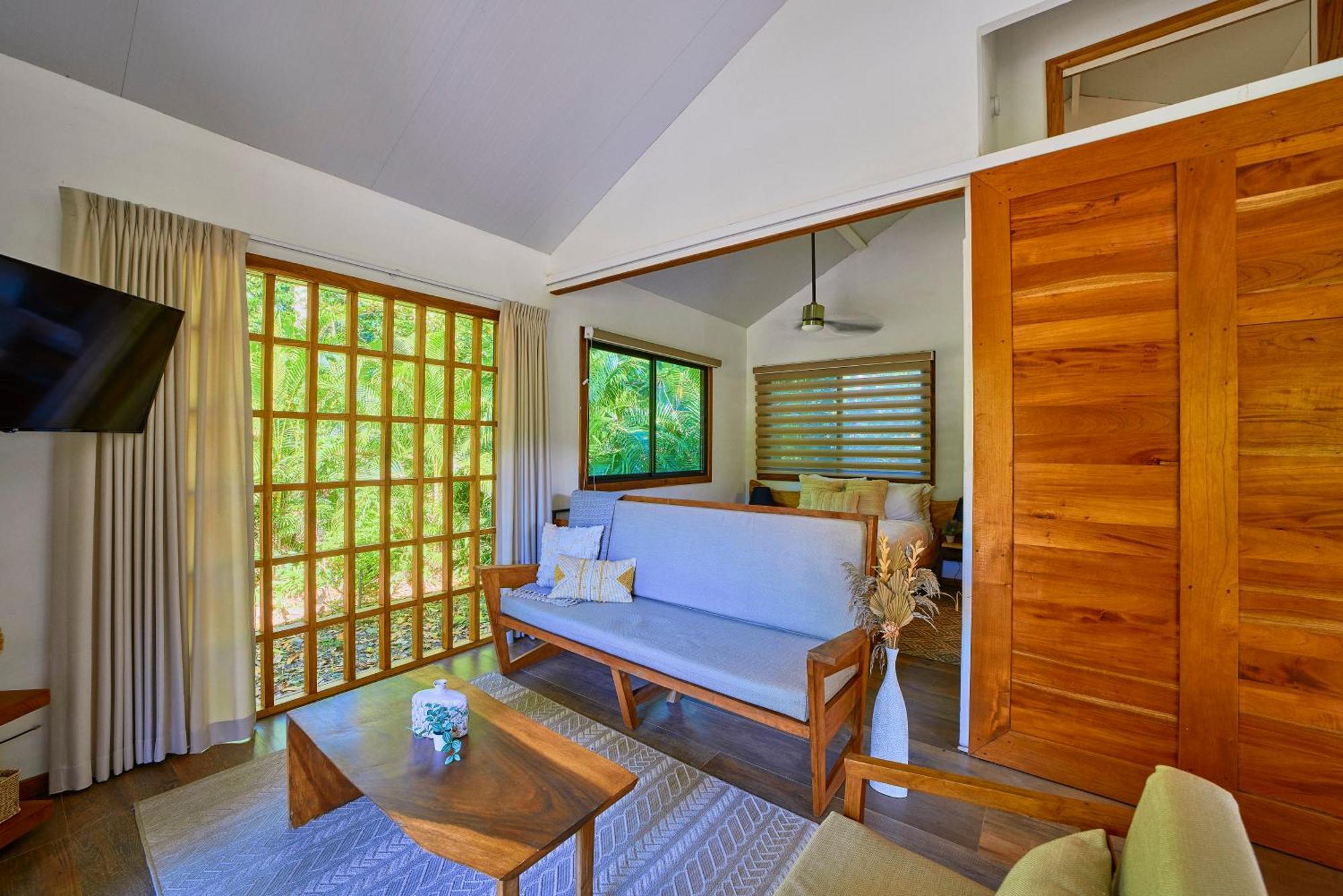 Dragonfly Beachfront Villas-Adult Only Пунта-Ува Екстер'єр фото