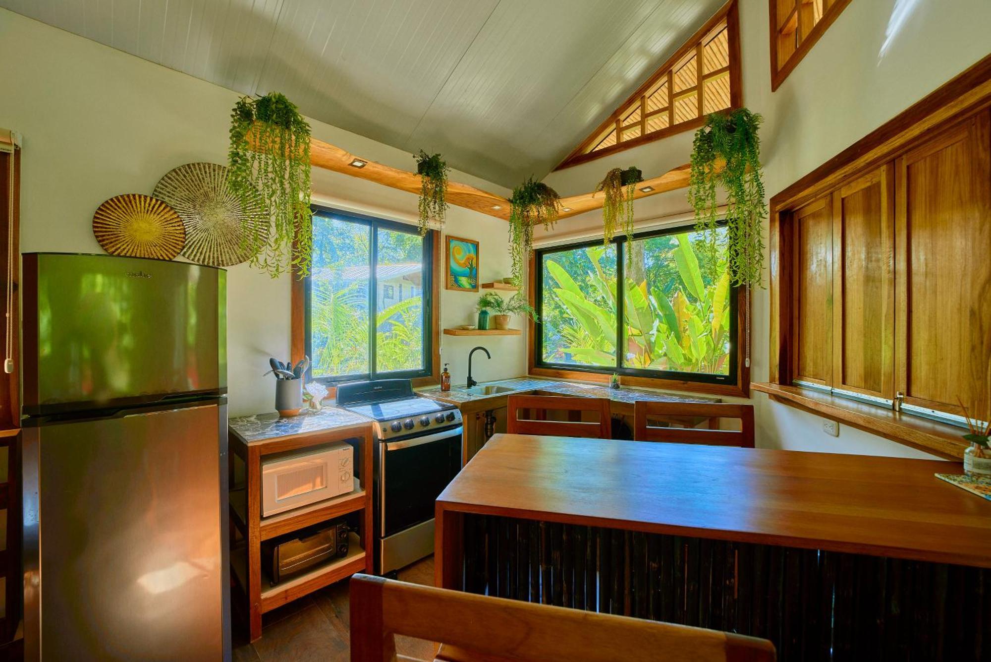 Dragonfly Beachfront Villas-Adult Only Пунта-Ува Екстер'єр фото
