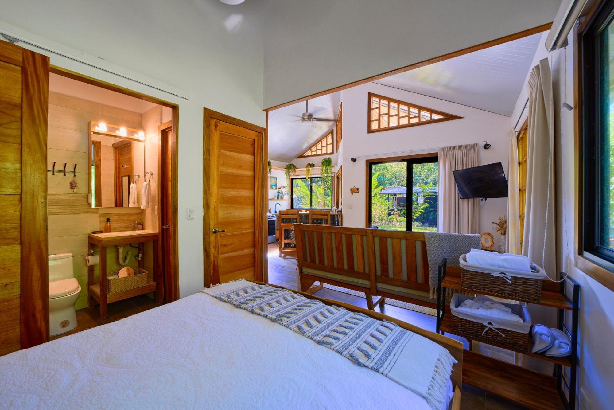 Dragonfly Beachfront Villas-Adult Only Пунта-Ува Екстер'єр фото