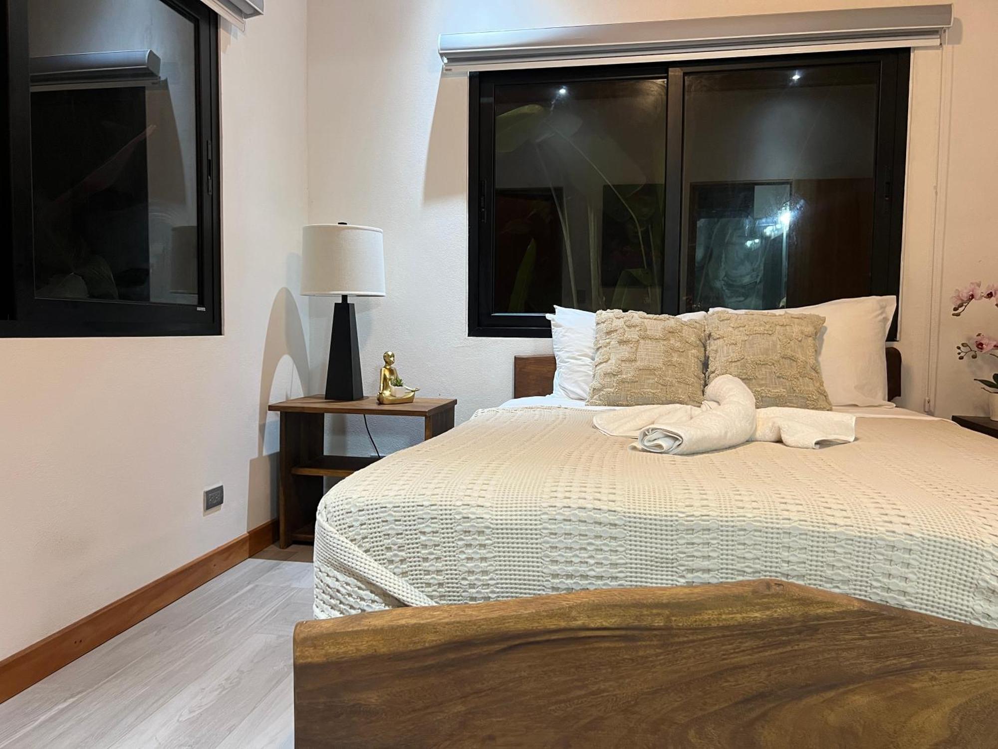 Dragonfly Beachfront Villas-Adult Only Пунта-Ува Екстер'єр фото