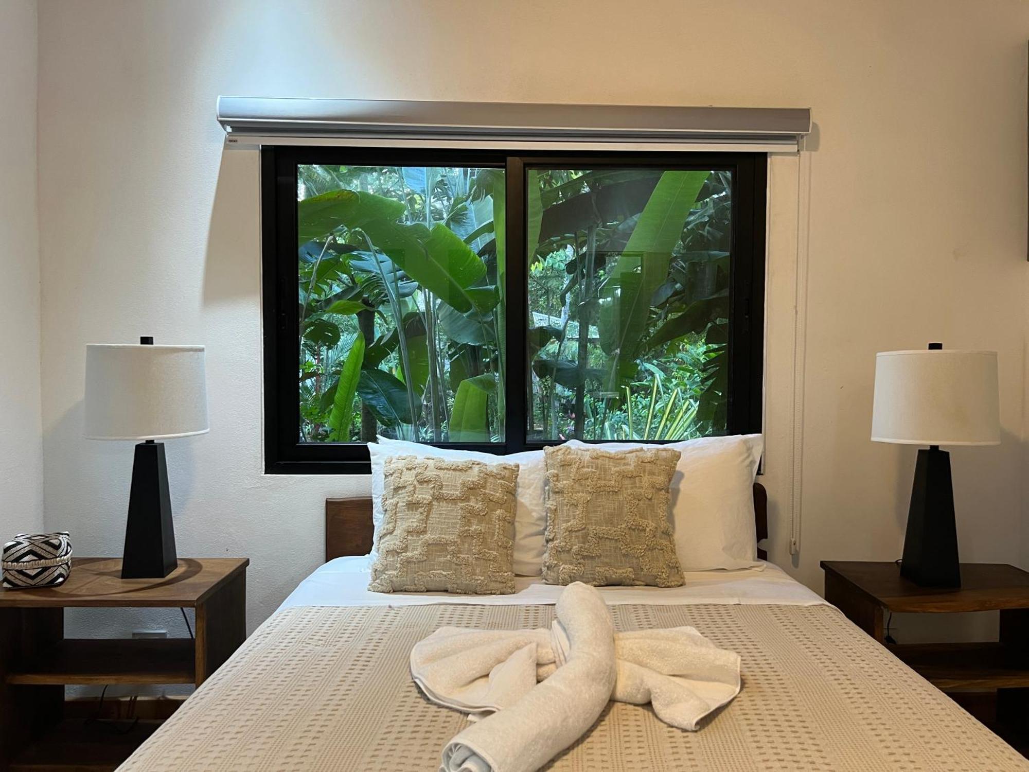 Dragonfly Beachfront Villas-Adult Only Пунта-Ува Екстер'єр фото